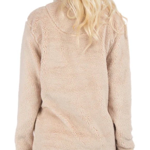 LAUREN JAMES Linden Sherpa Pullover - Picture 2 of 2